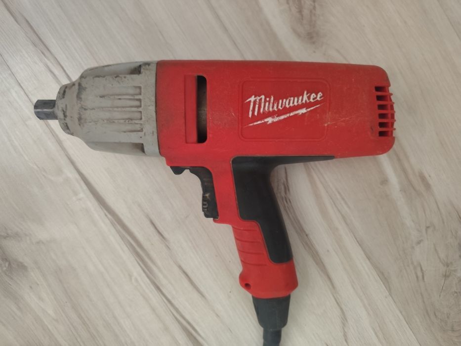 Klucz udarowy Milwaukee