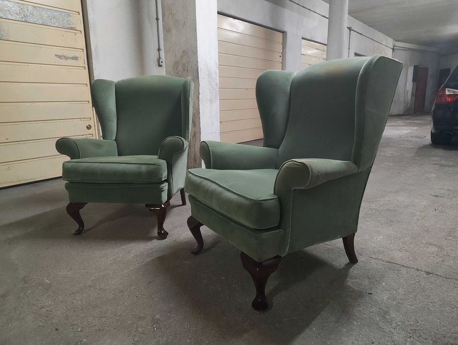 Par de Cadeirões em veludo