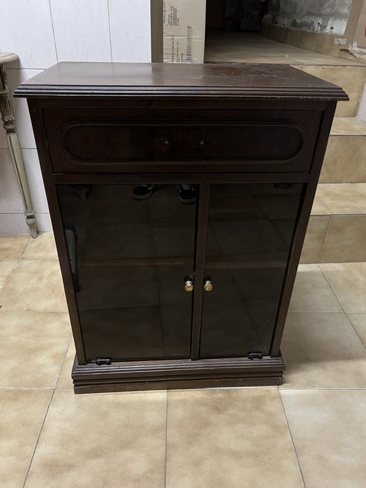 Movel antigo bom estado