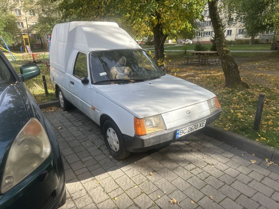 заз таврія пікап