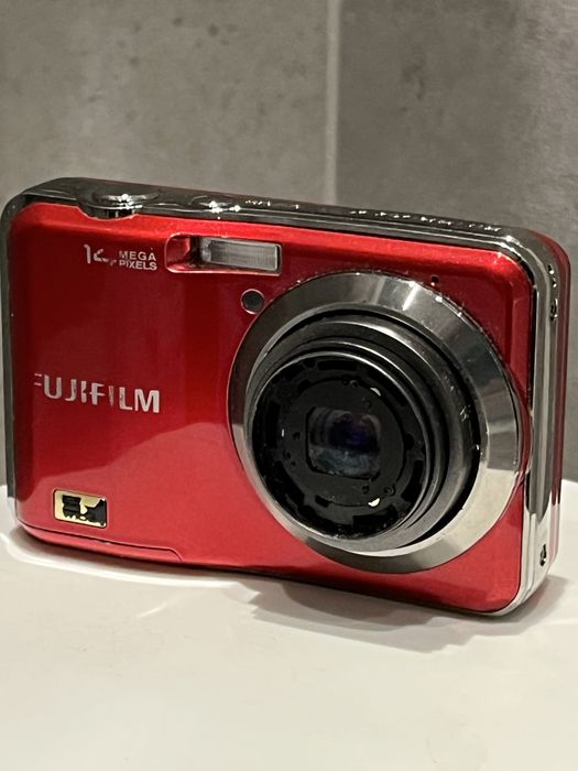 FujifilmAX280 na baterie AA