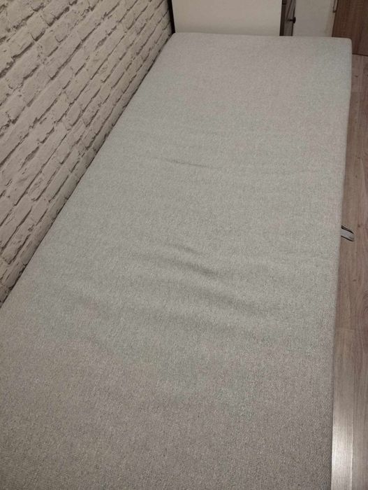 Tapczan jednoosobowy 183cm na 80cm