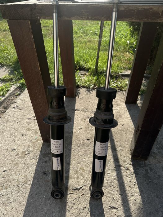 BMW F10 амортизаторы задние SACHS