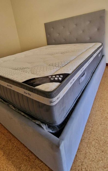 Camas de Casal Estofadas de Luxo 199€ Disp. em Várias Cores! 190x140m!