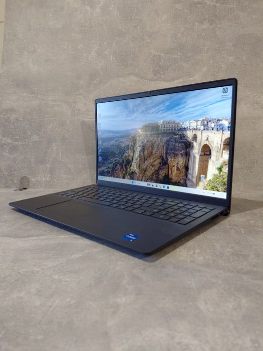 Сенсорний Dell 3511/I5-1135G7/DDR-16/SSD-500/Відеокарта IRIS