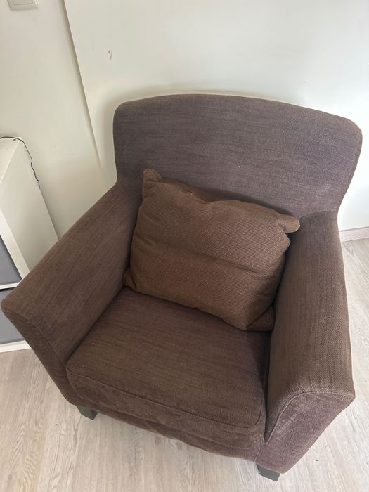 Poltrona Tecido Castanho