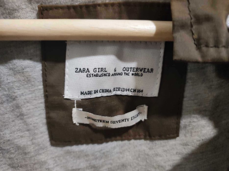 Casaco Zara verde tropa