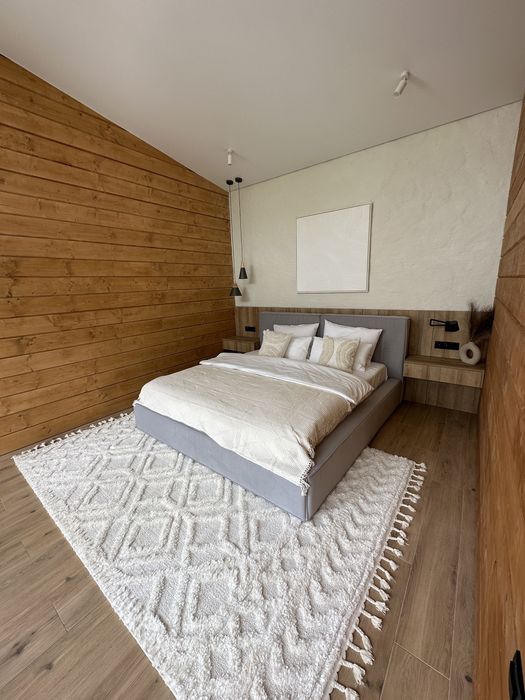 Оренда будинку з чаном та басейном