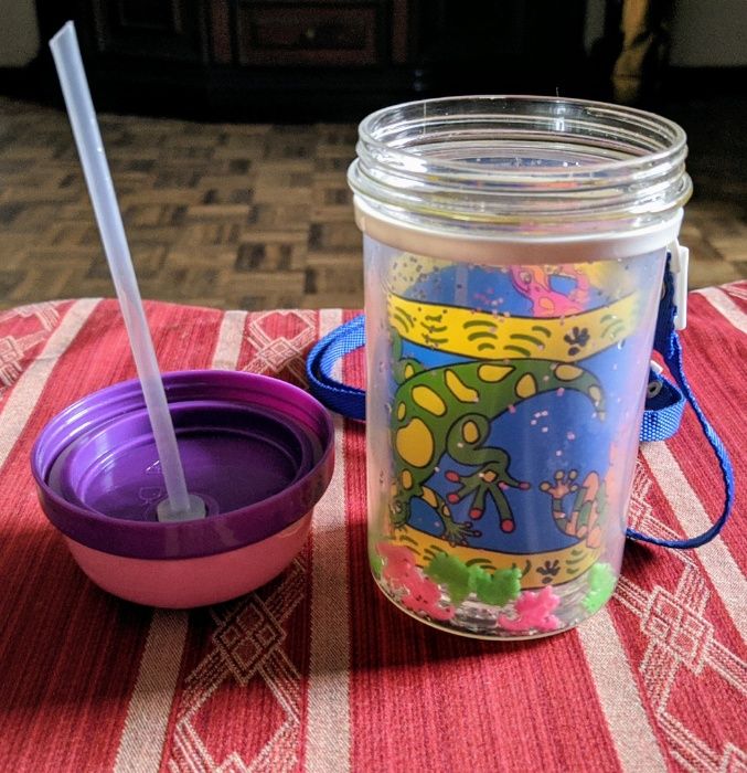 Garrafa Criança Desenhos Brilhantes | Suporte Pescoço | Envio gratis*