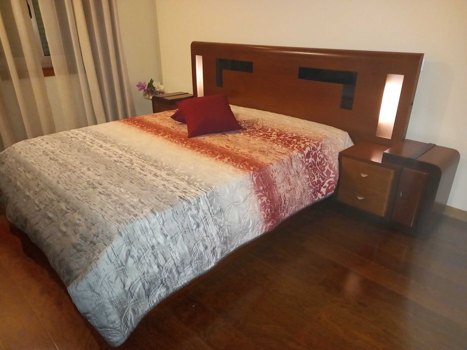 Mobilia de quarto como nova
