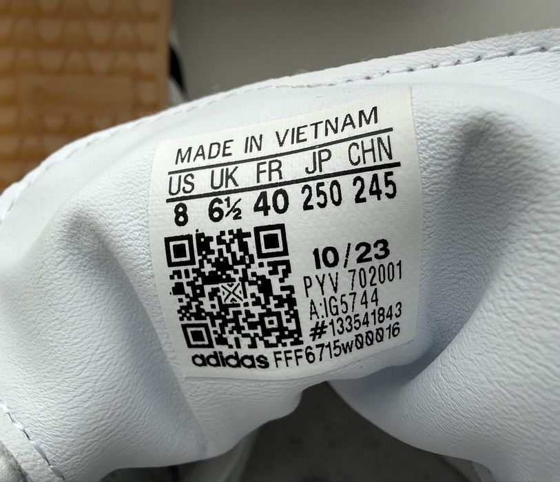 жіночі Кросівки Adidas Sambae