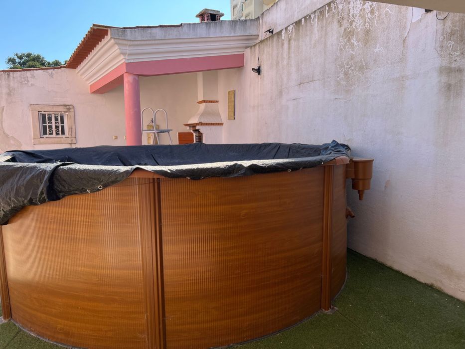 Piscina com filtro de areia