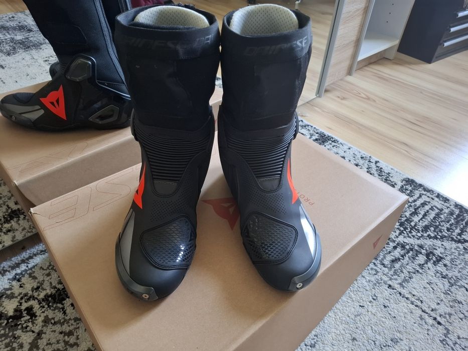 Dainese axial 2 42