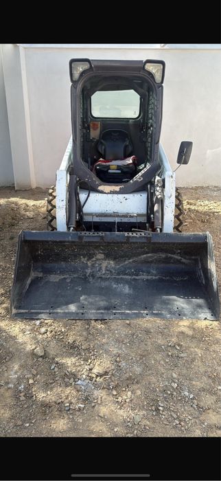 Bobcat S450 muito bom estado