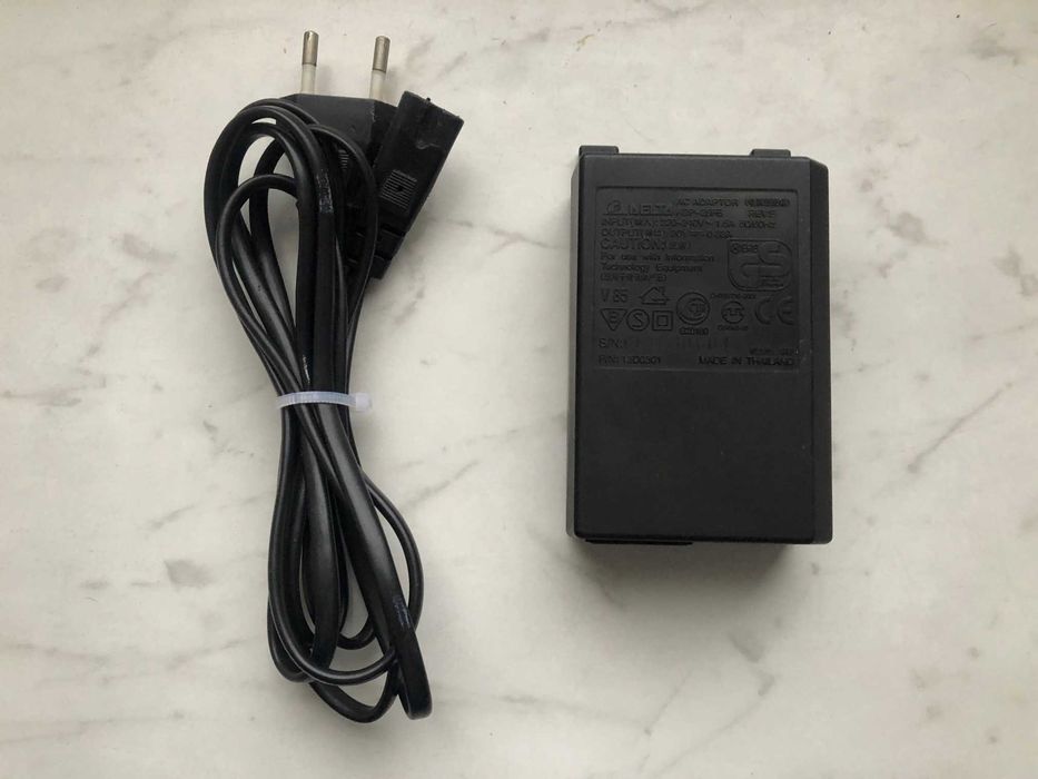 Блок питания адаптер Delta ADP-25FB 30V 0,83A