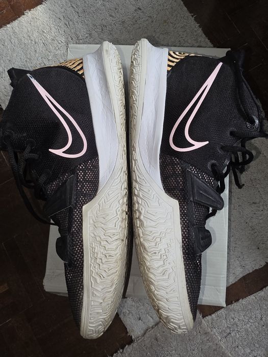 Nike Kyrie Flytrap 4