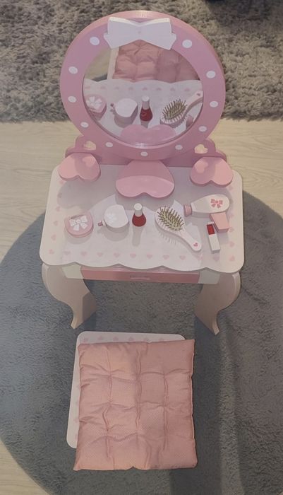 Toucador brincar menina