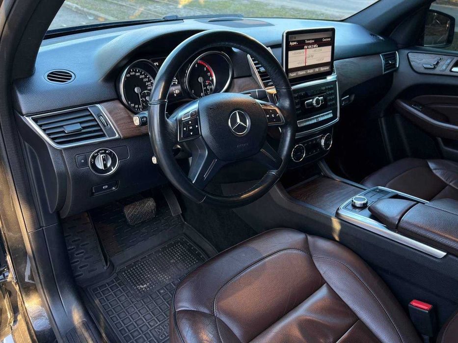 Mercedes-Benz M-Class 2013