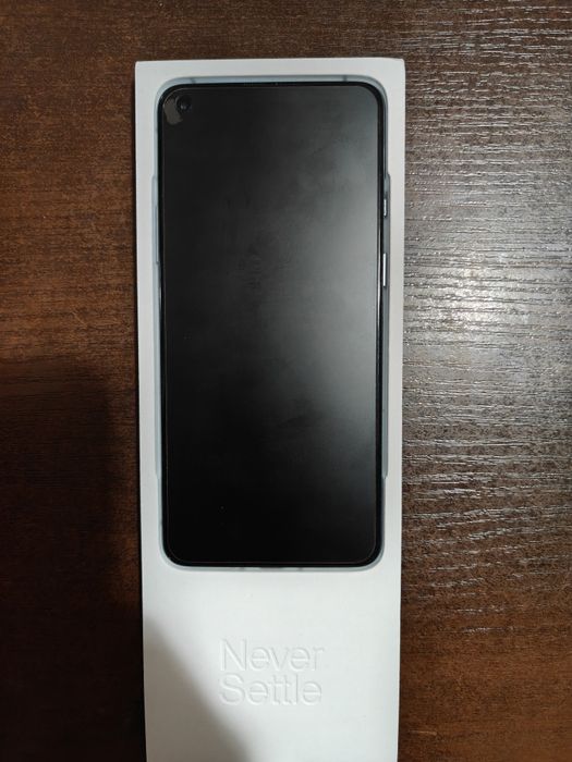 Телефон OnePlus 8t 12/256 Global