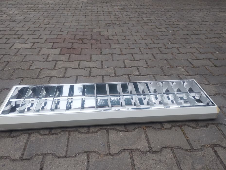 Sprzedam lampy sufitowe używane