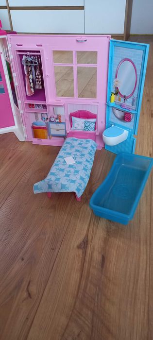 Domek Barbie (składany/walizka)