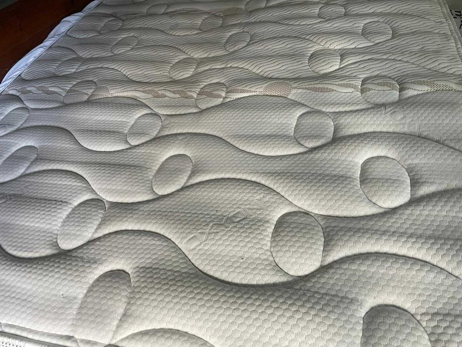Colchão de casal Molaflex - Modelo Bionic Spring