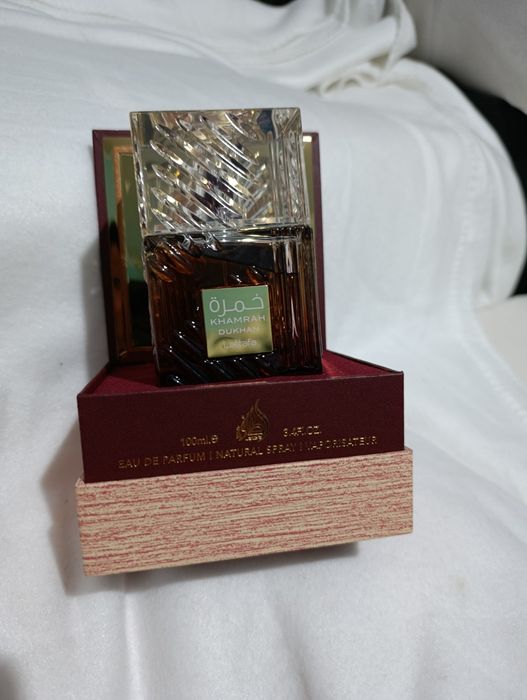 perfuma khamrah dukhan lattafa