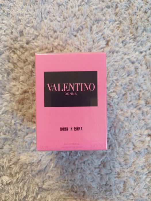 valentino donna born in roma