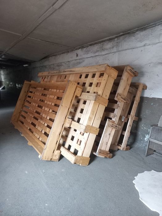 Піддон дерев'яний,ящик великого розміру