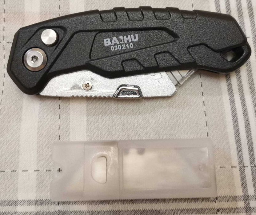 Складной строительный нож BAIHU 030210, мультифункциональный