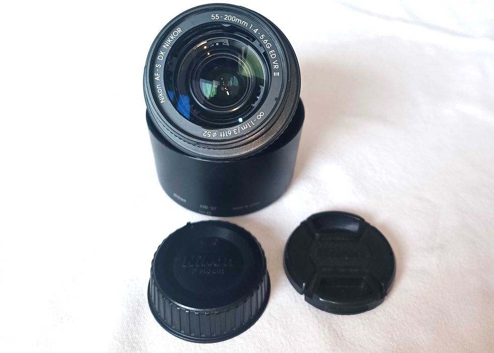 Lente Nikon AF-S 55-200mm VR II objetiva em muito boas condições