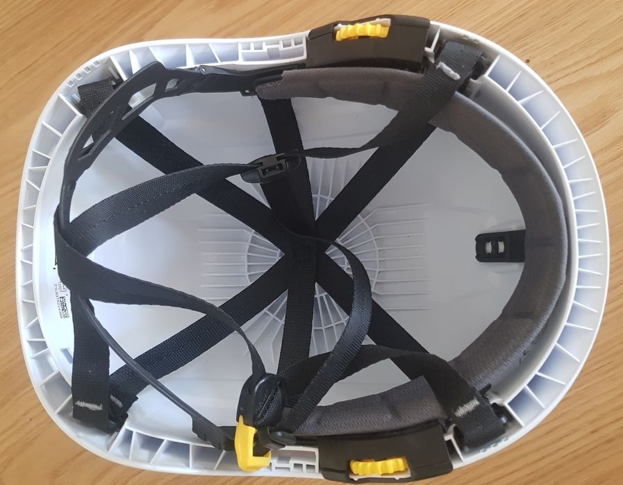 Kask Petzl vertex z atestem
