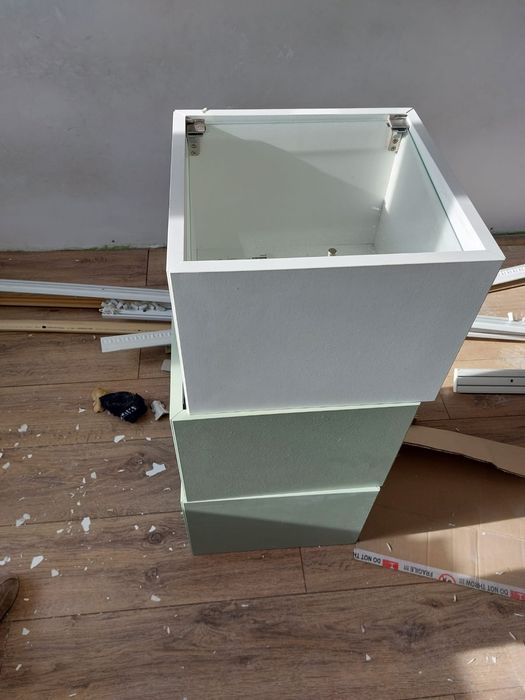 Półki wiszące Ikea