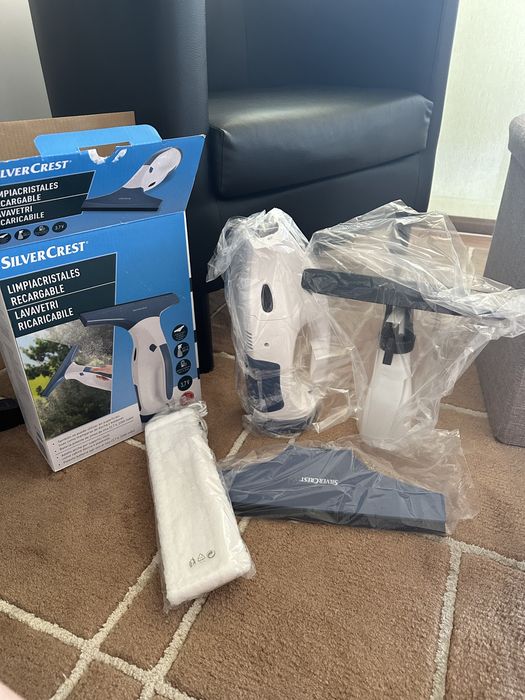 Aspirador de janelas a bateria