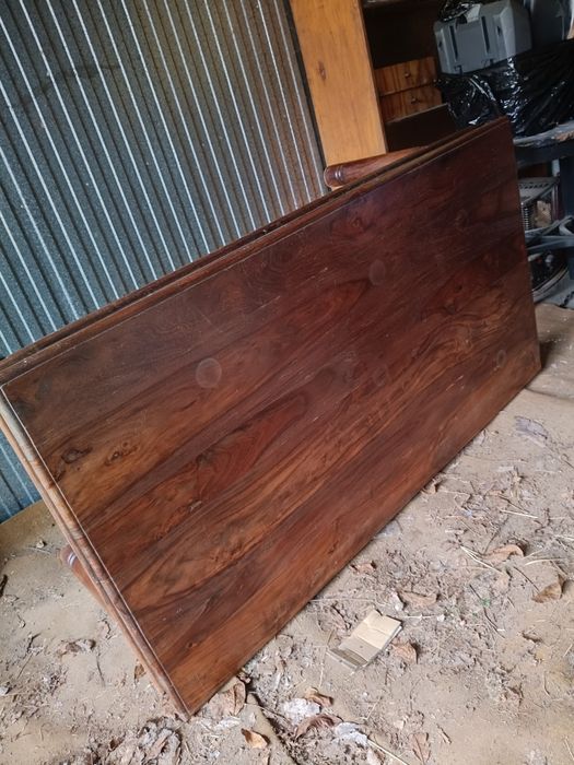 Stół duży palisander indyjski.