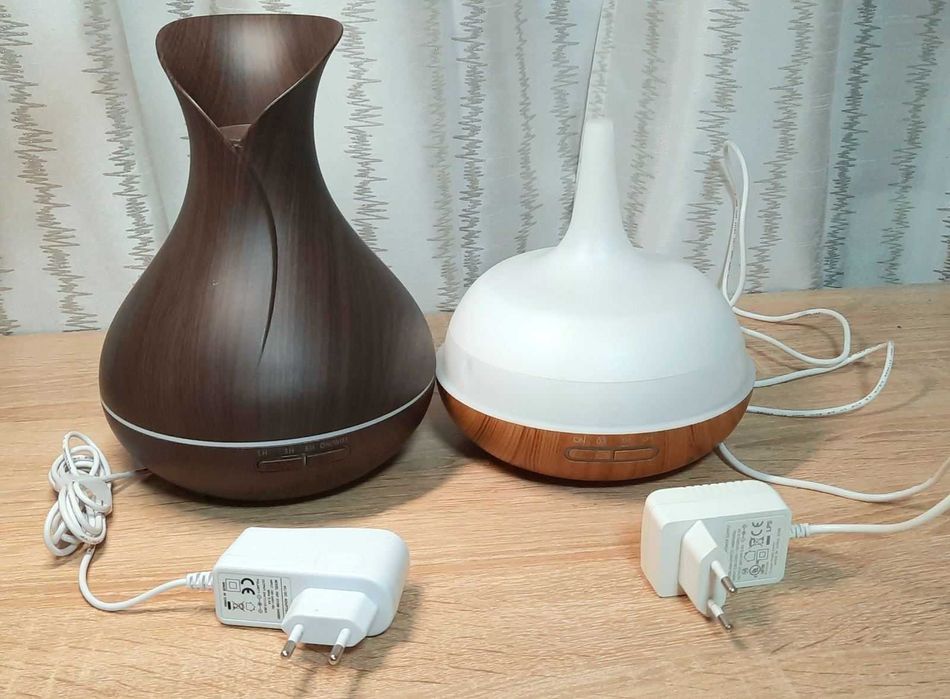 2 б/в ультразвукові зволожувачі повітря по 500мл без кришки, неробочий