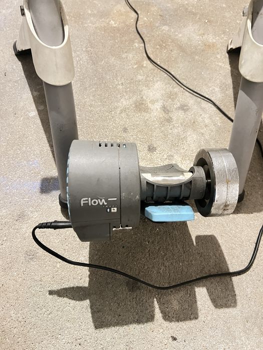 Tacx flow smart trainer