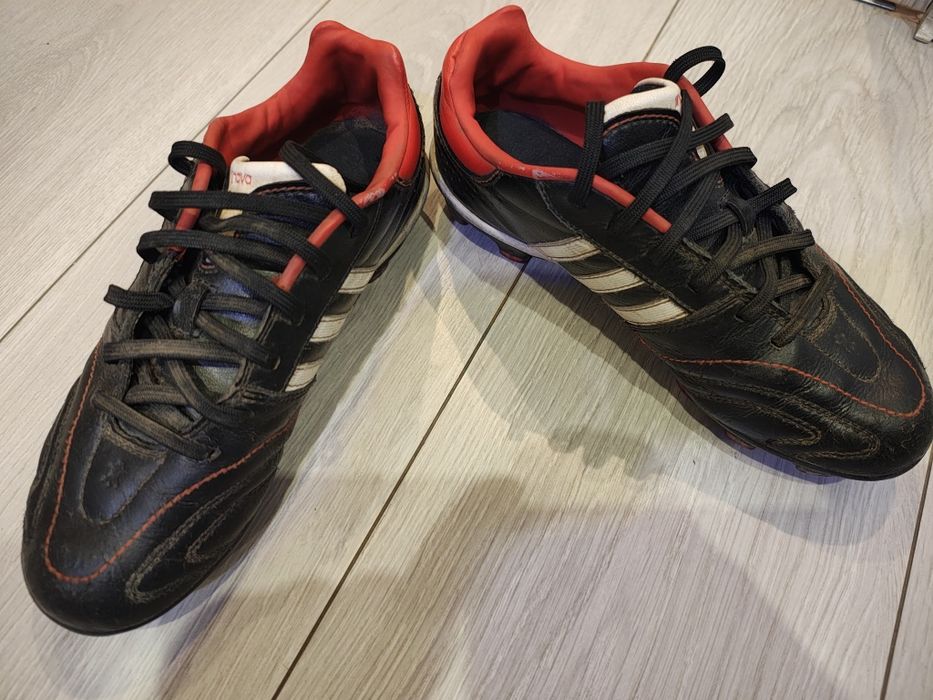 Buty piłkarskie Adidas