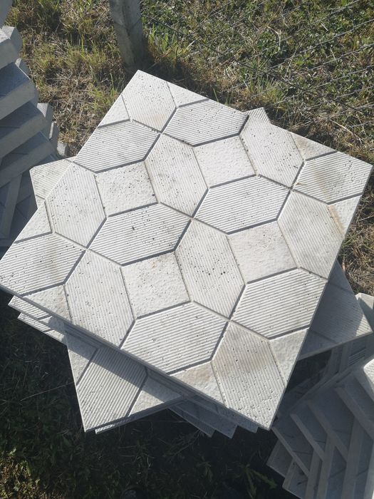 Płytki betonowe z wzorem