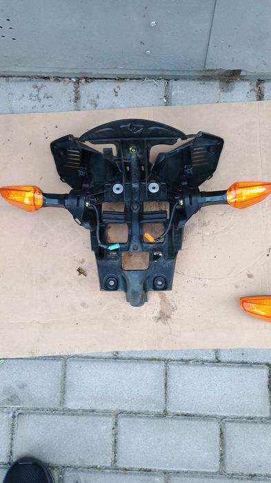 Części Honda CBF125 lampy lagi silnik bak owiewki koła  i wiele innych