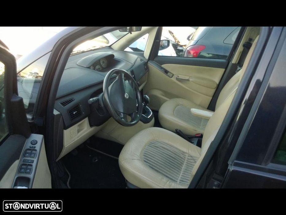 Lancia Musa 2006 para peças