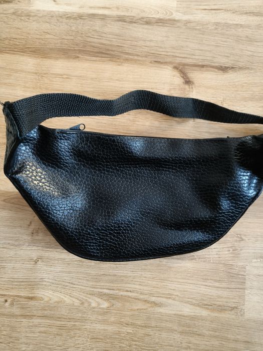 Nerka, saszetka męska na pasku