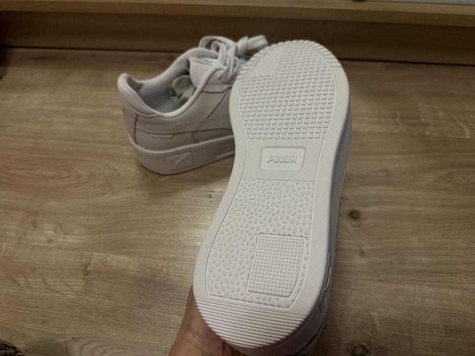 Жіночі шкіряні кросівки «Puma”