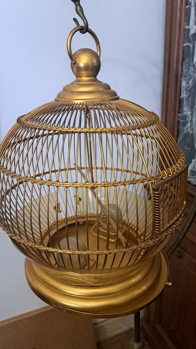 Gaiola dourada  com suporte (anos 30)