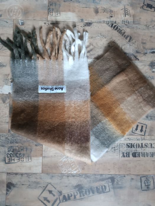 Szalik acne studios nowy