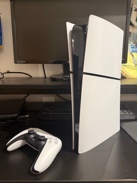 PS5 Slim Digital Edition – Excelente estado