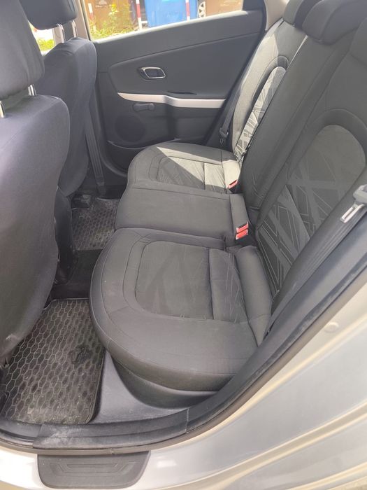 Sprzedam Kia Cee'd Kombii Benzyna 1.6GDI