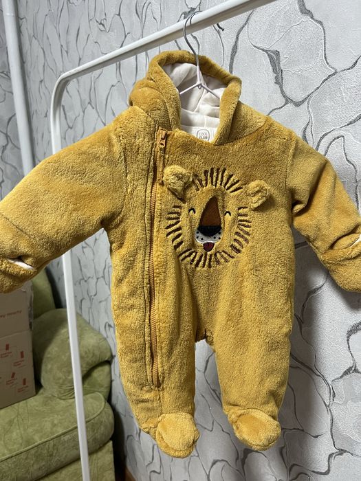 Комбінезон для новонародженого