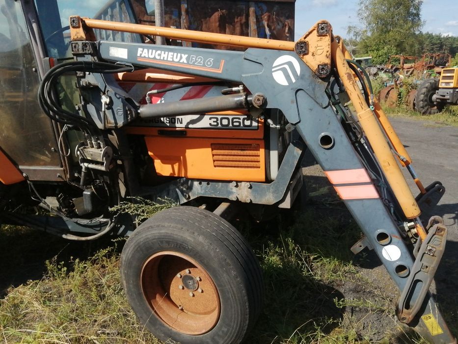 Częśći do Ciągnika Massey Ferguson 3060 4x2/ klimatyzacja