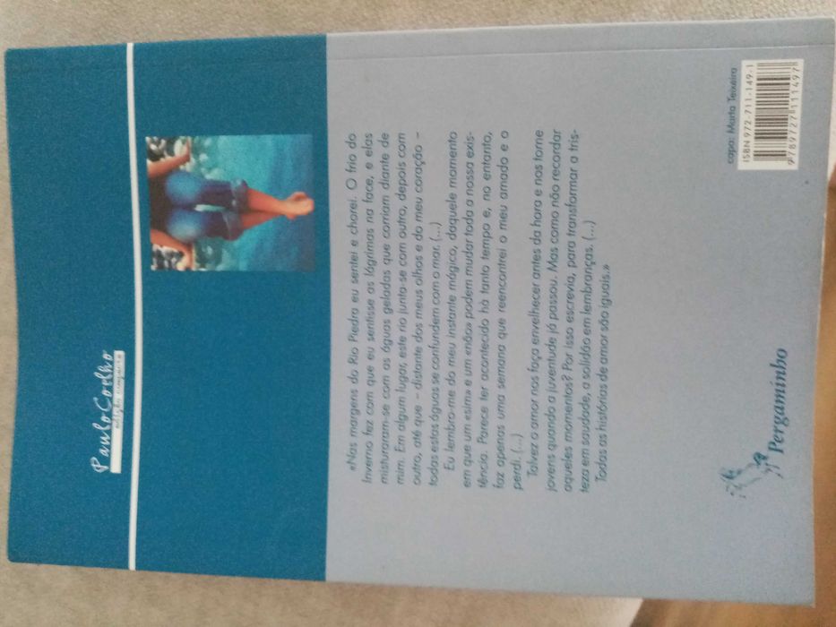 Livro "Na Margem do Rio Piedra Eu Sentei e Chorei" - Paulo Coelho